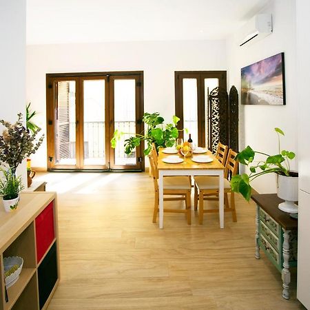 Апартаменты Fresh, Relax & Sun Historic Center Малага Экстерьер фото