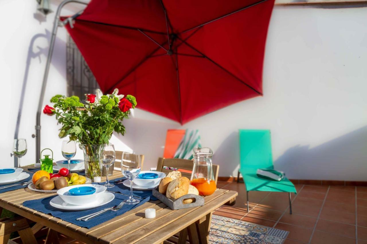 Апартаменты Fresh, Relax & Sun Historic Center Малага Экстерьер фото